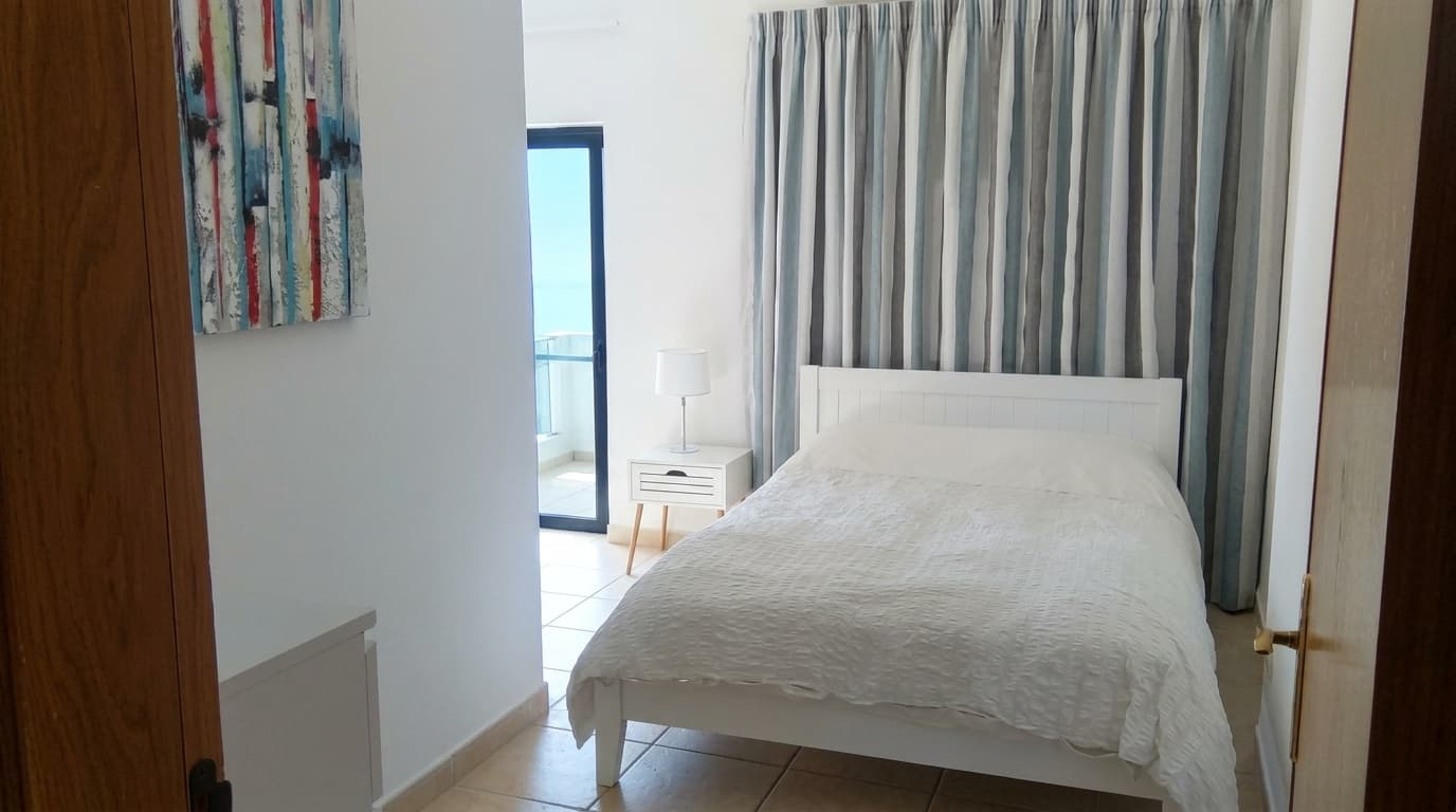 Seaview Penthouse in St Pauls Bay  - thumbnail 5