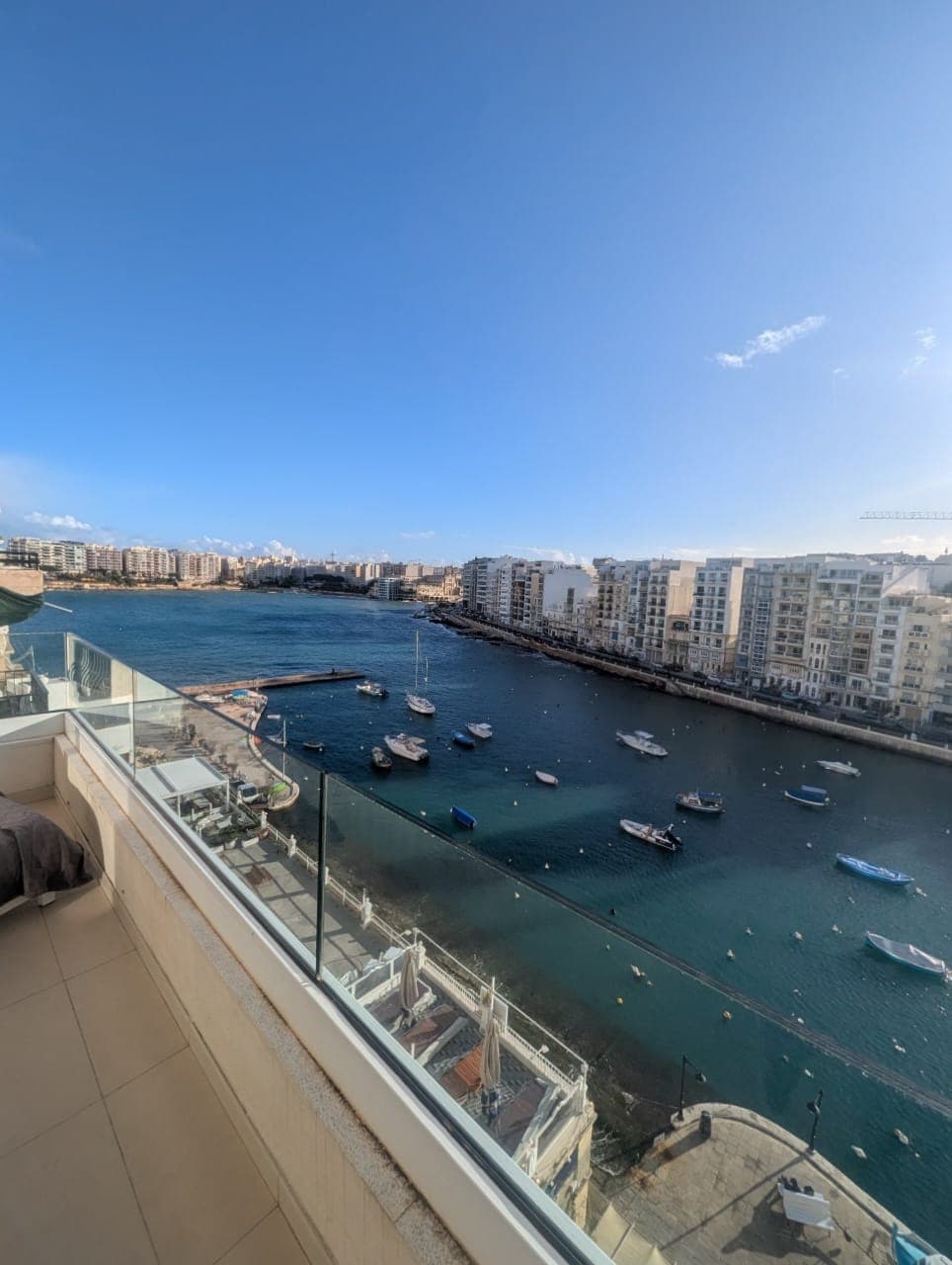 Apartment in St. Julians - Photo 1 of 8