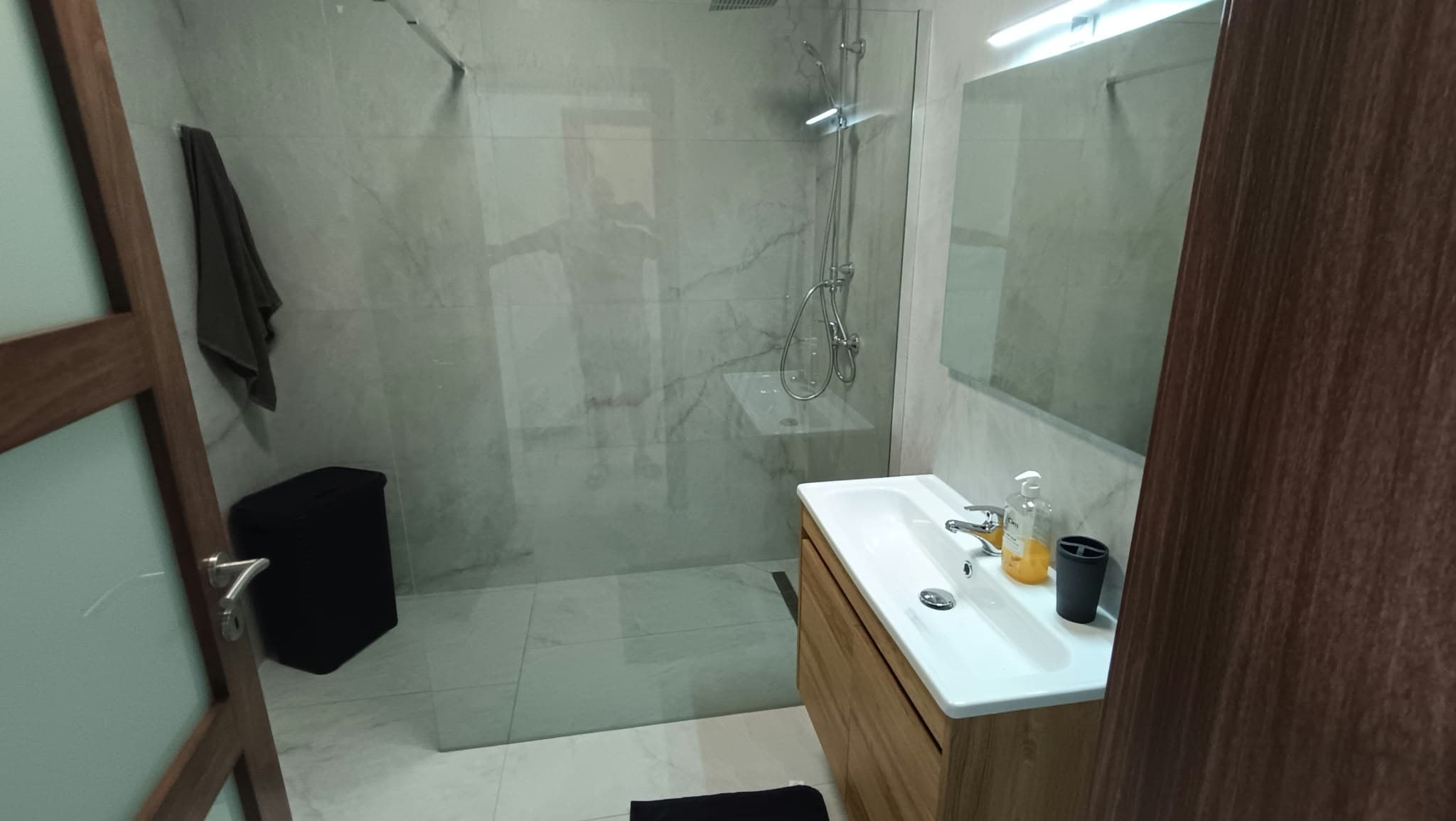 Three Bedroom Apartment with a Large Terrace and Valley Views in Mosta - thumbnail 17