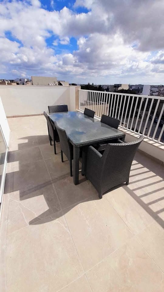 Penthouse in Iklin - Photo 1 of 14