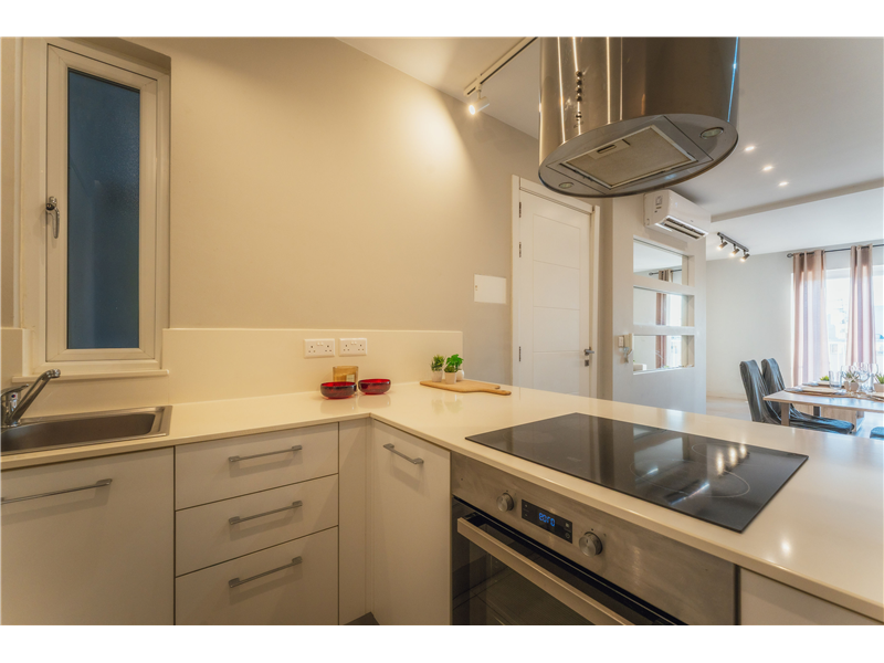 One Bedroom Apartment with Balconies in Pieta - thumbnail 10