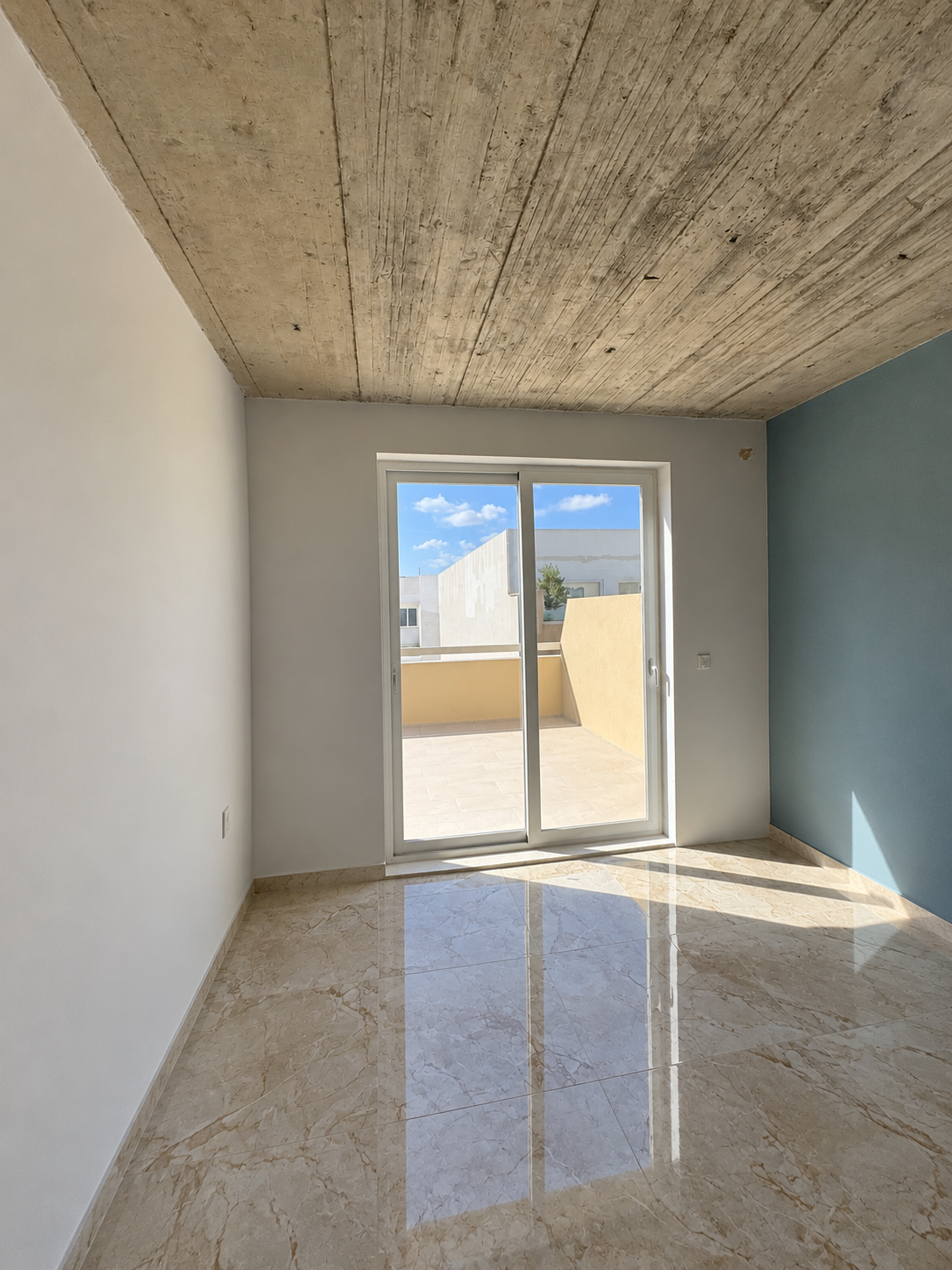 Three Bedroom Penthouse in Mosta - thumbnail 3