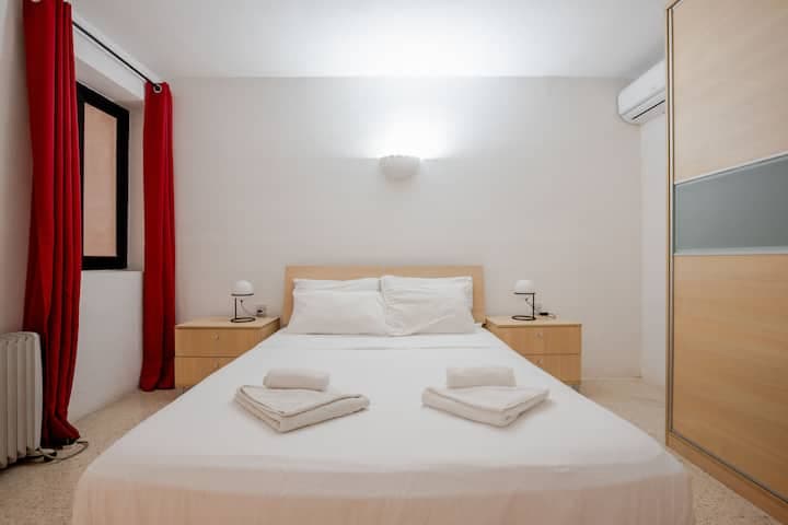 Apartment in St Julians  - thumbnail 17