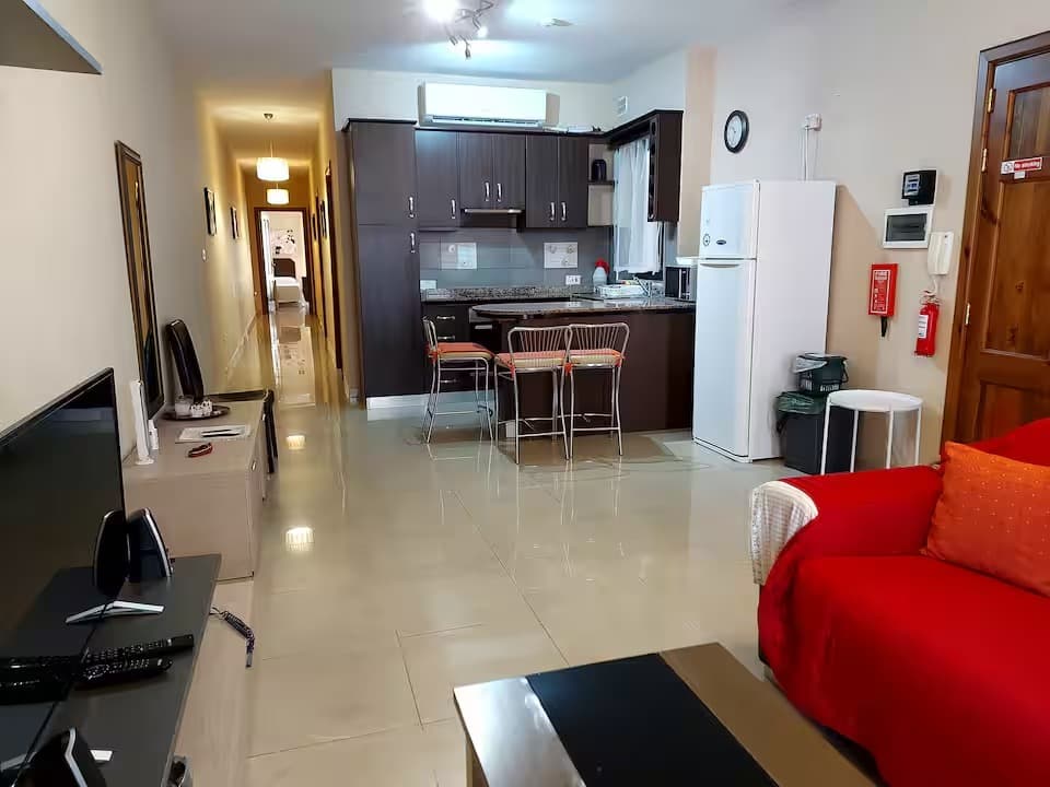 Apartment in Gzira - Photo 1 of 18