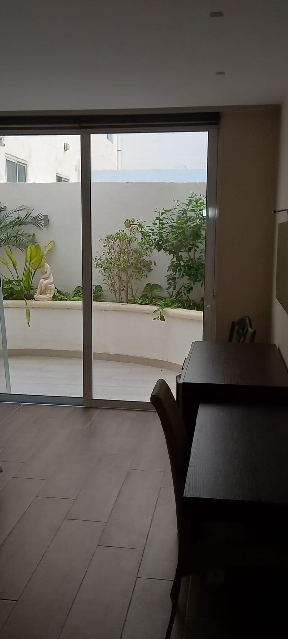 Seafront Apartment in St Pauls Bay  - thumbnail 5