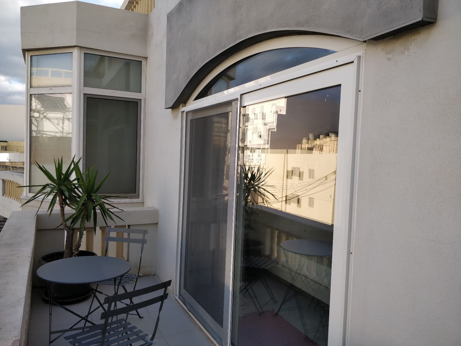Apartment in Swieqi - Photo 1 of 14