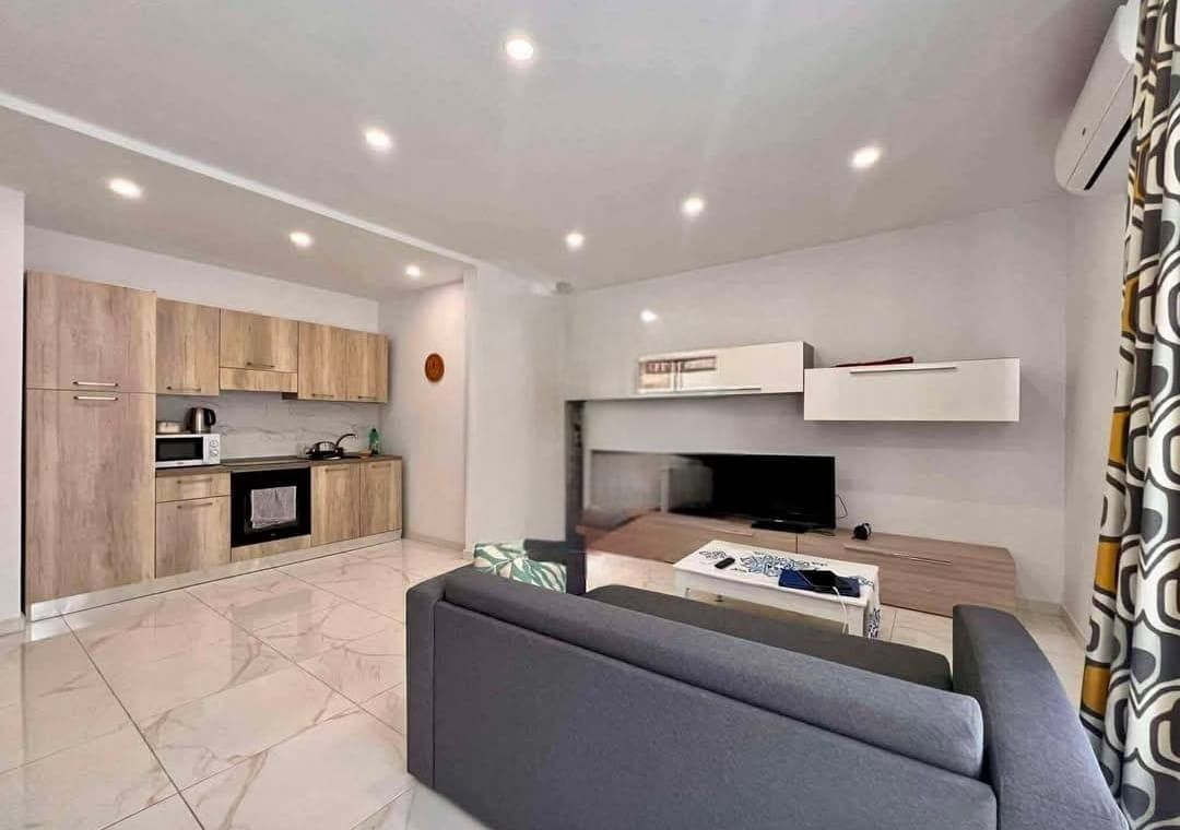 Apartment in San Gwann - Photo 1 of 6