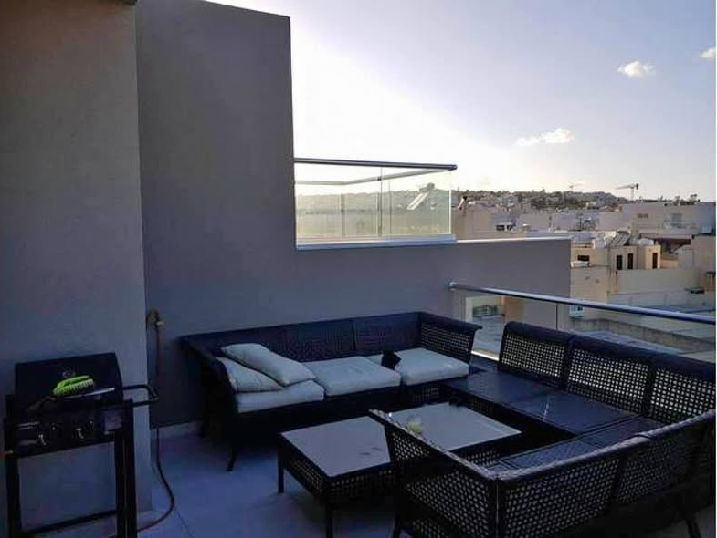 Penthouse in Swieqi - Photo 1 of 1
