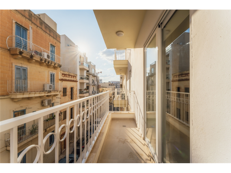 Two Bedroom Modern Apartment with Balcony in Pieta - thumbnail 9