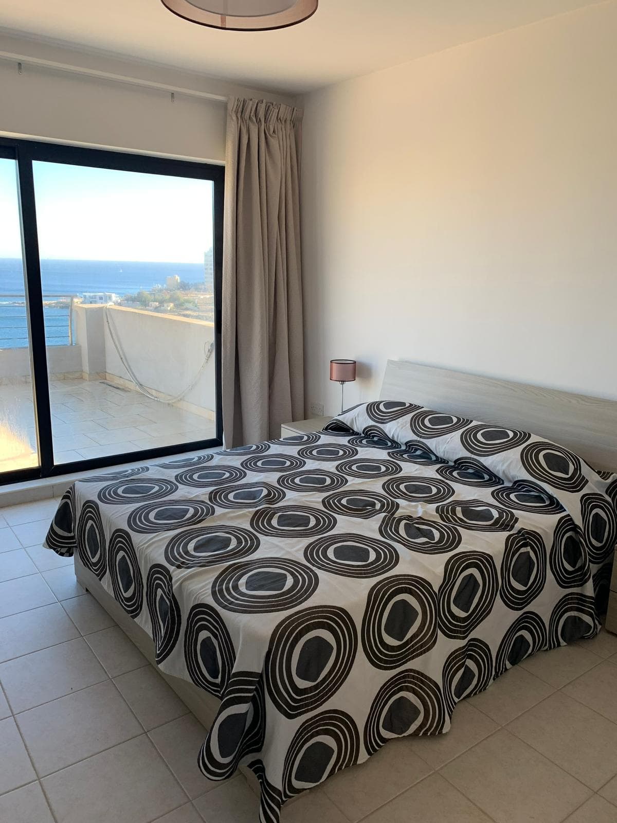 Penthouse in St Julians  - thumbnail 8