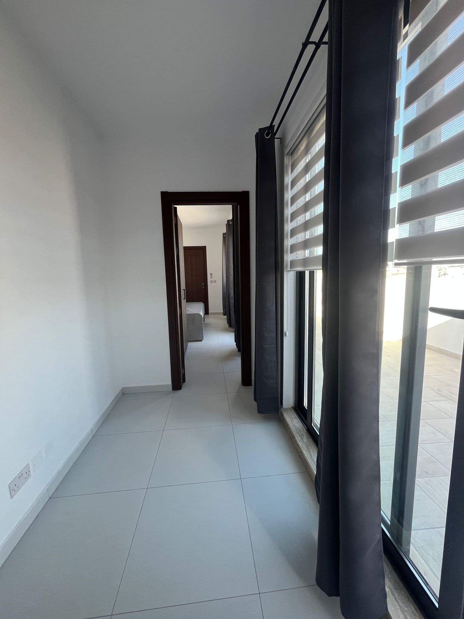 Two Bedroom Corner Penthouse with  Large Terrace in Marsa - thumbnail 13