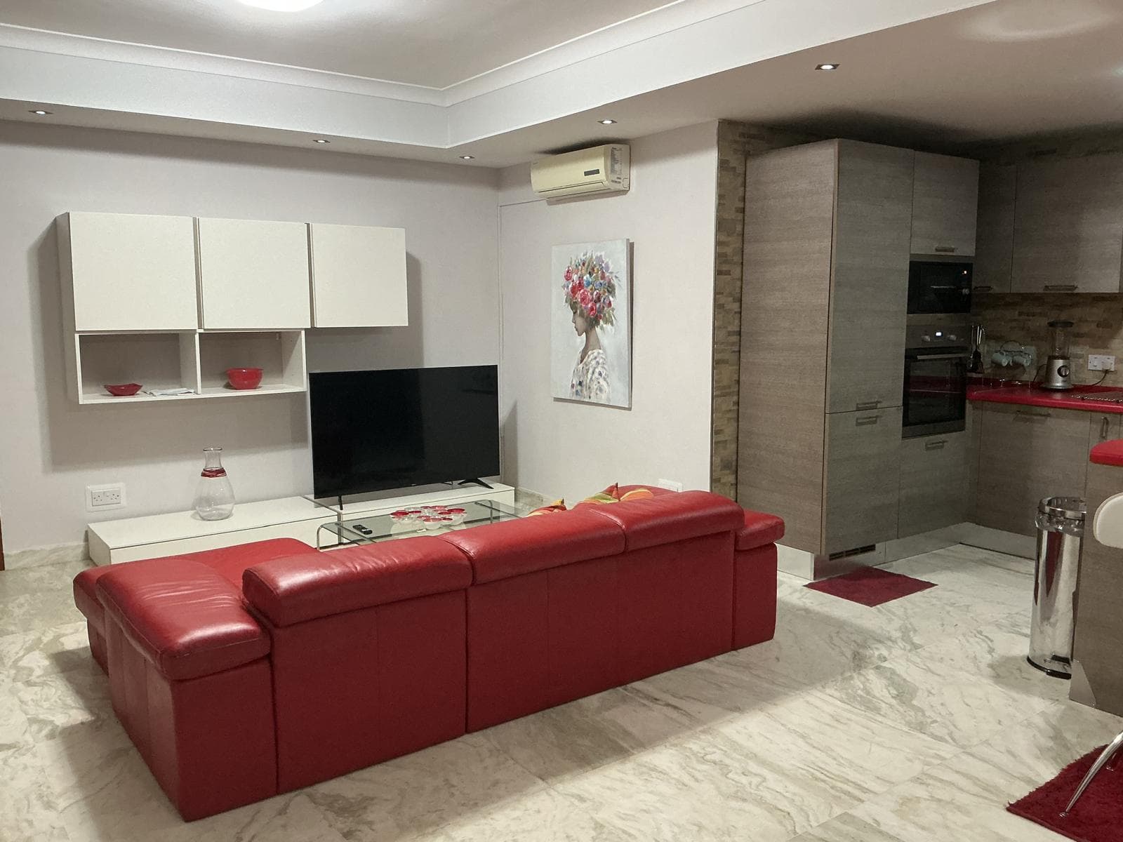 Penthouse in Marsaskala - Image 1