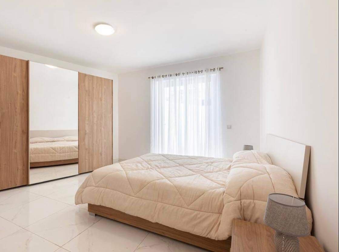 Three Bedroom Apartment with a Pool and Gym in Swieqi - thumbnail 17