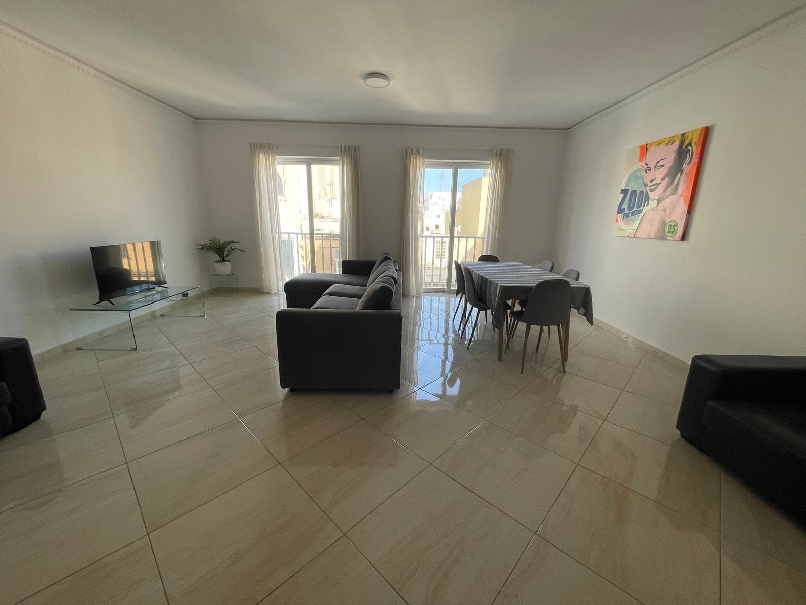 Apartment in Gzira - Image 1
