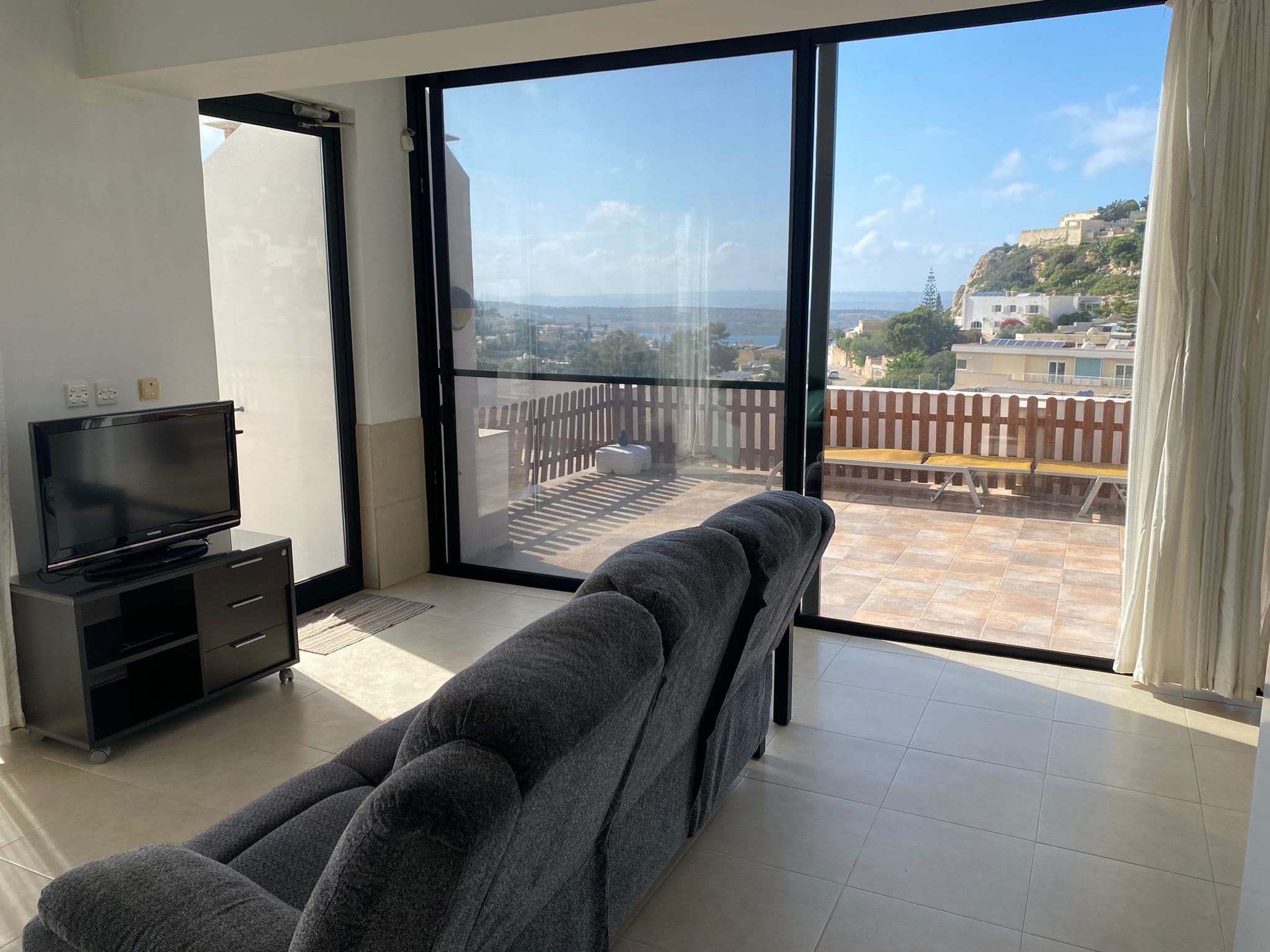 Penthouse in Mellieha - Photo 1 of 13