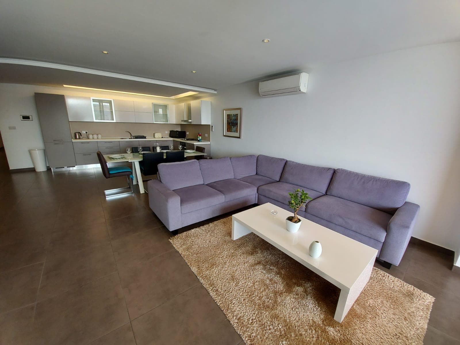 Apartment in Gzira - Photo 1 of 19