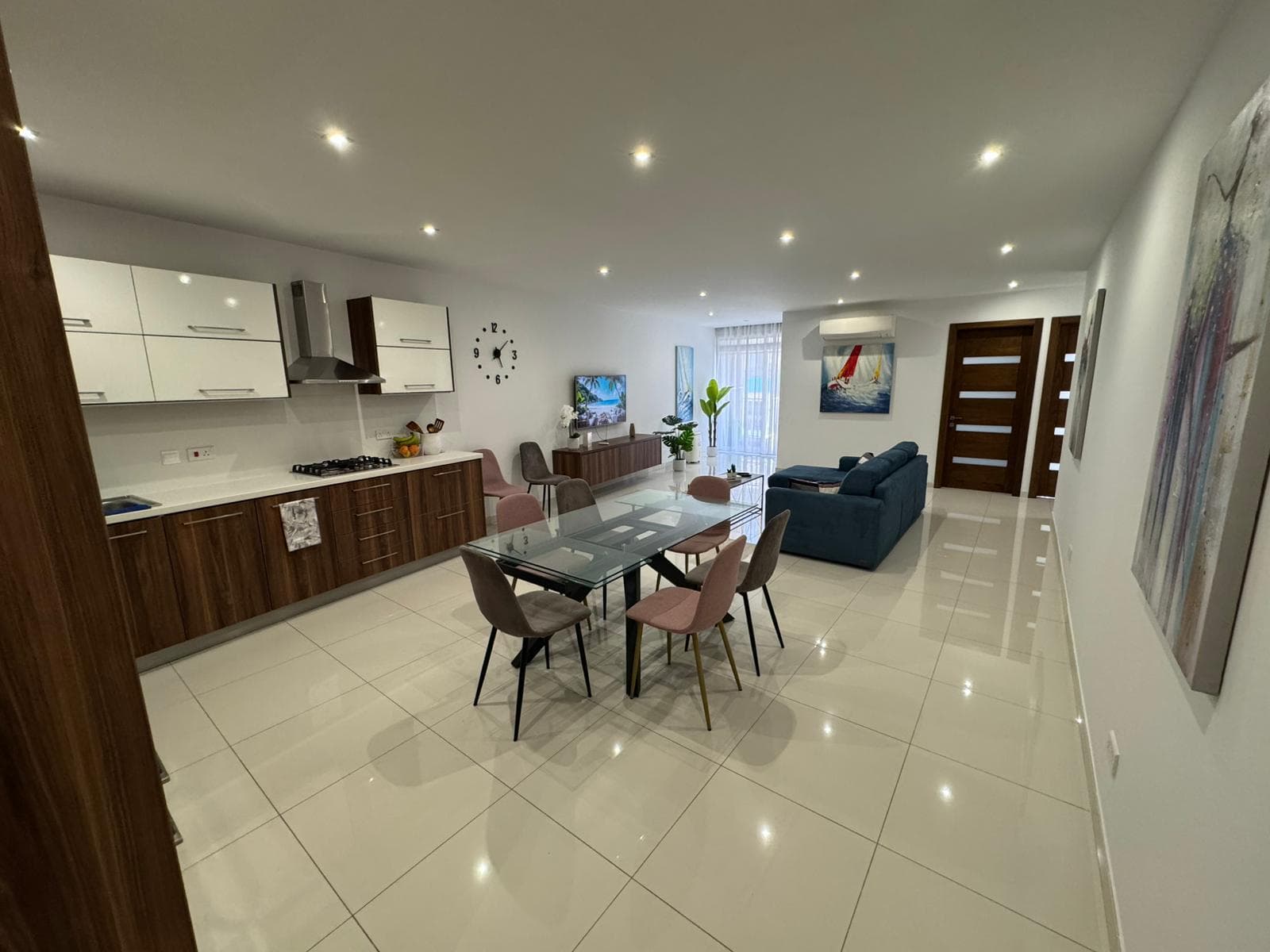 Apartment in Qawra - thumbnail 2