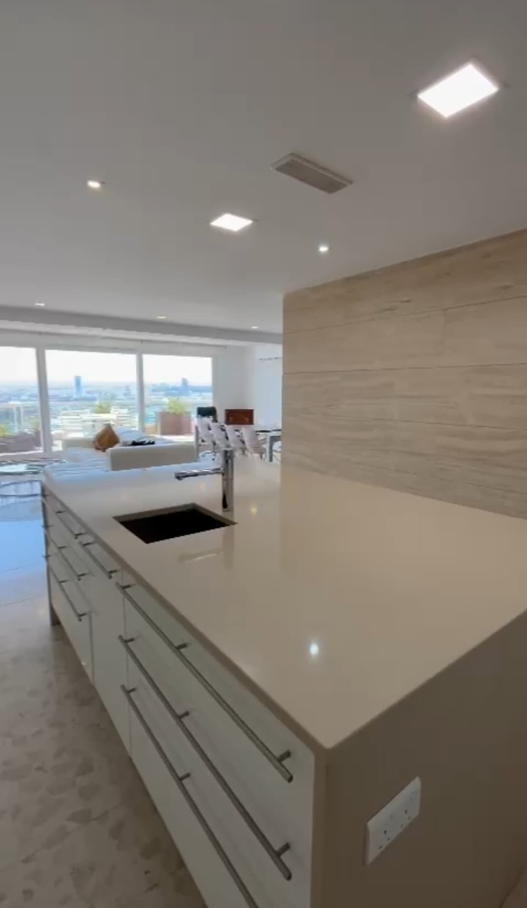 Apartment with Unobstructed Seaviews Sliema - Photo 1 of 1