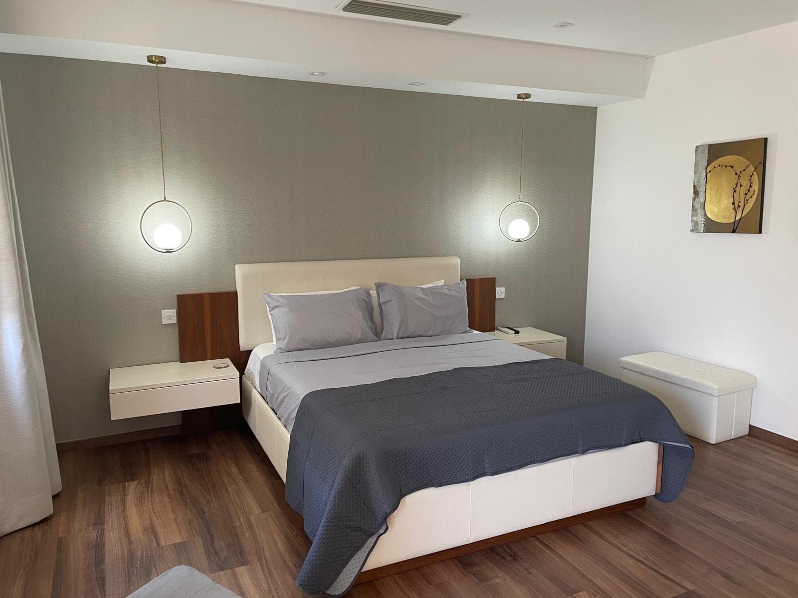 Three Bedroom Luxury Seafront Apartment in Tigne - thumbnail 9