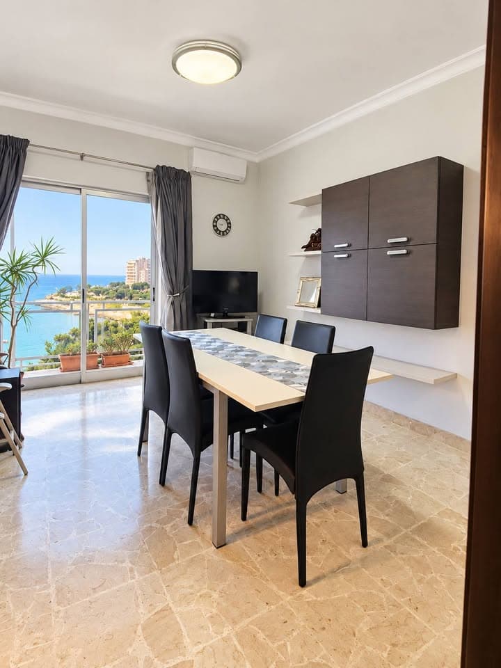 Two Bedroom Apartment with Sea Views in Sliema - thumbnail 4