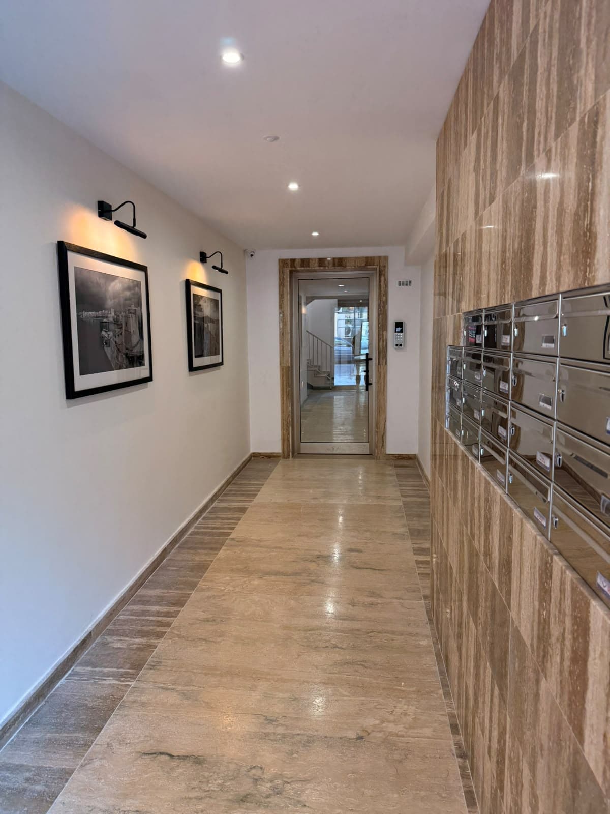 Two Bedroom Apartment with Outdoor Space in St Paul's Bay - thumbnail 5