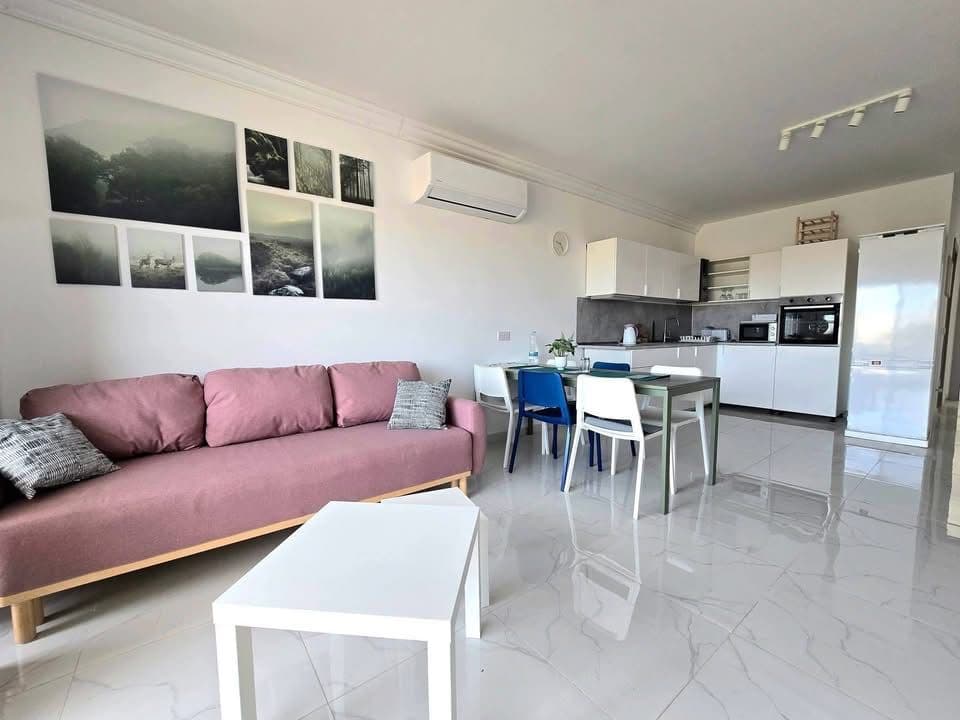 Apartment in Victoria - Photo 1 of 1