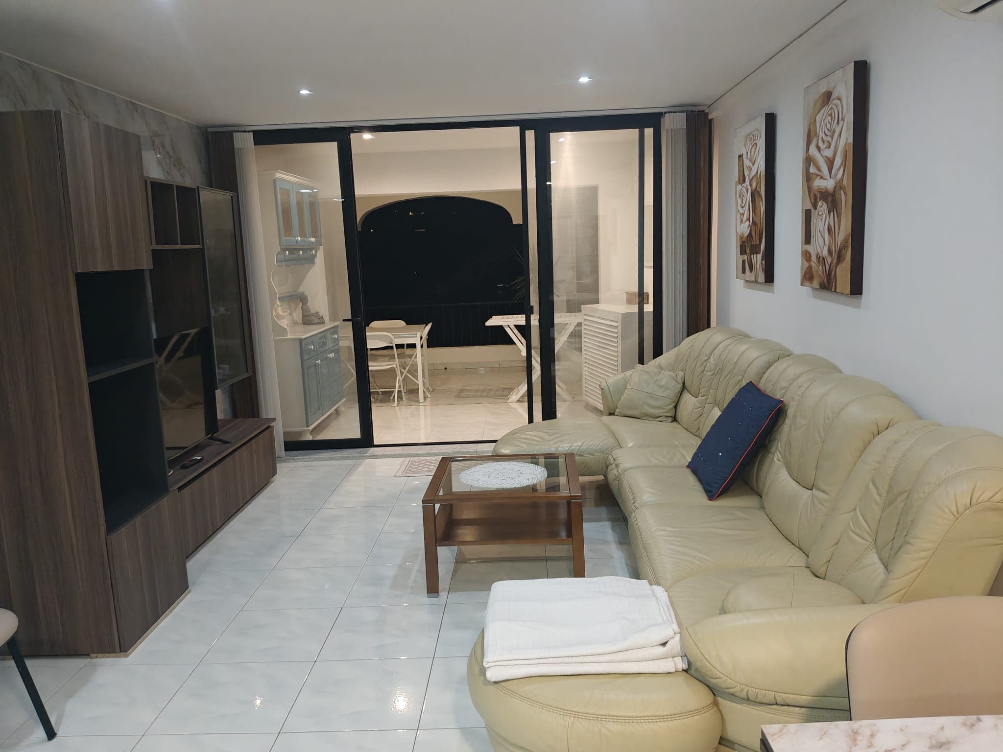 Apartment in St. Pauls Bay - Image 1