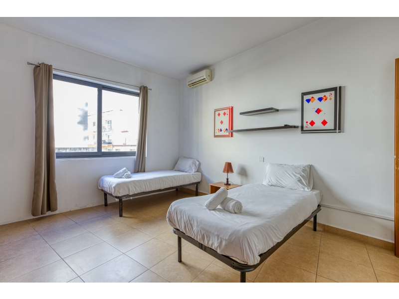 Apartment in St Julians - thumbnail 16