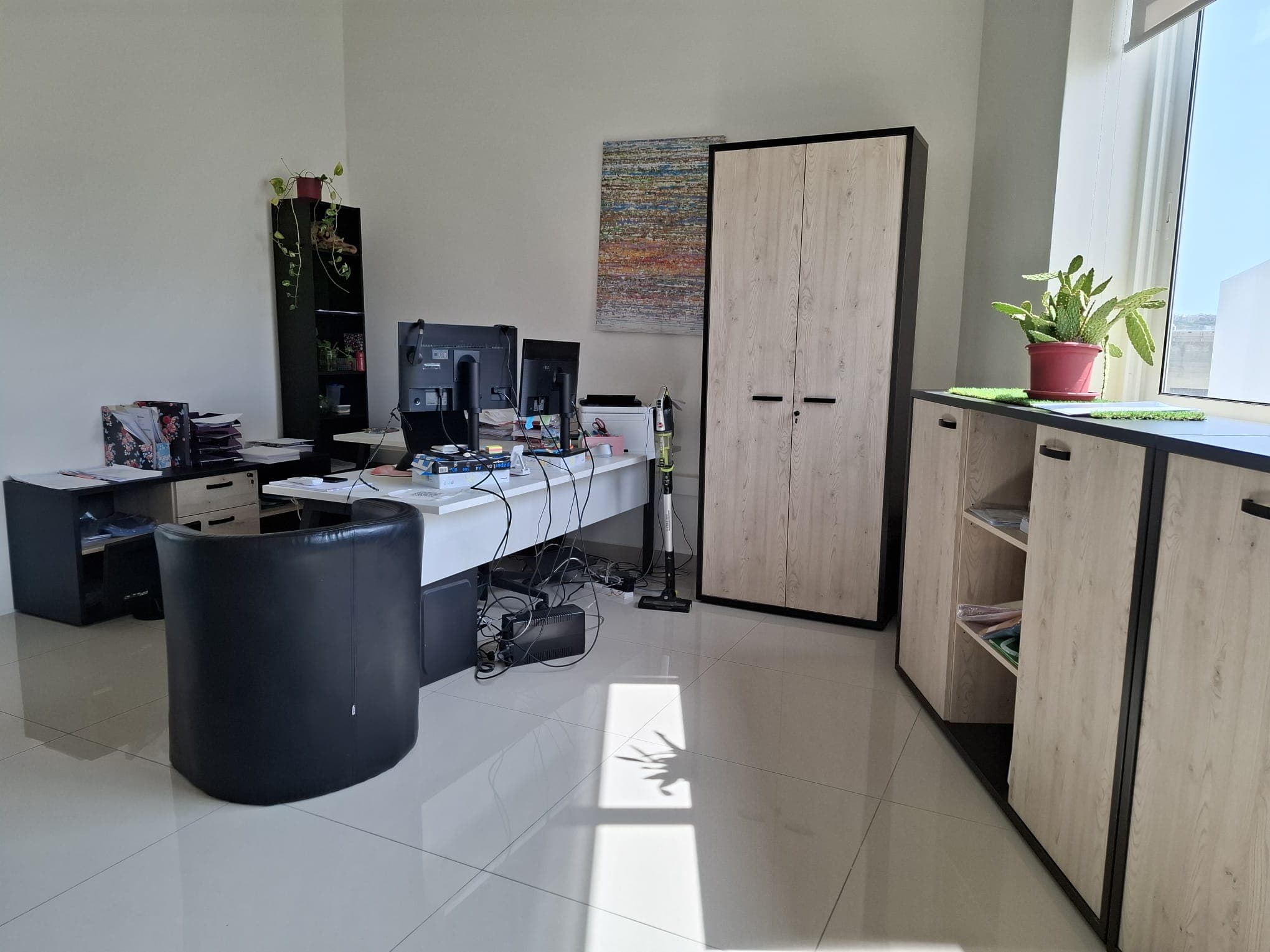 Office in Mriehel - thumbnail 3