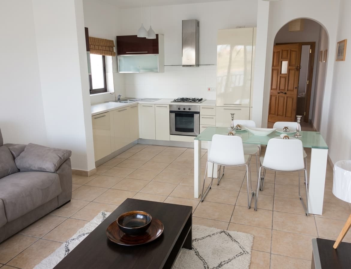 Seaview Penthouse in St Pauls Bay  - thumbnail 4