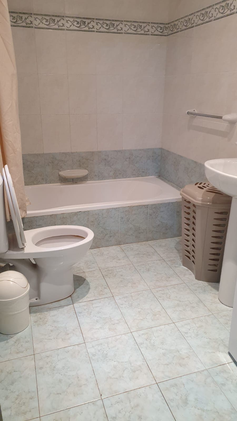Two Bedroom Apartment in Qawra - thumbnail 9