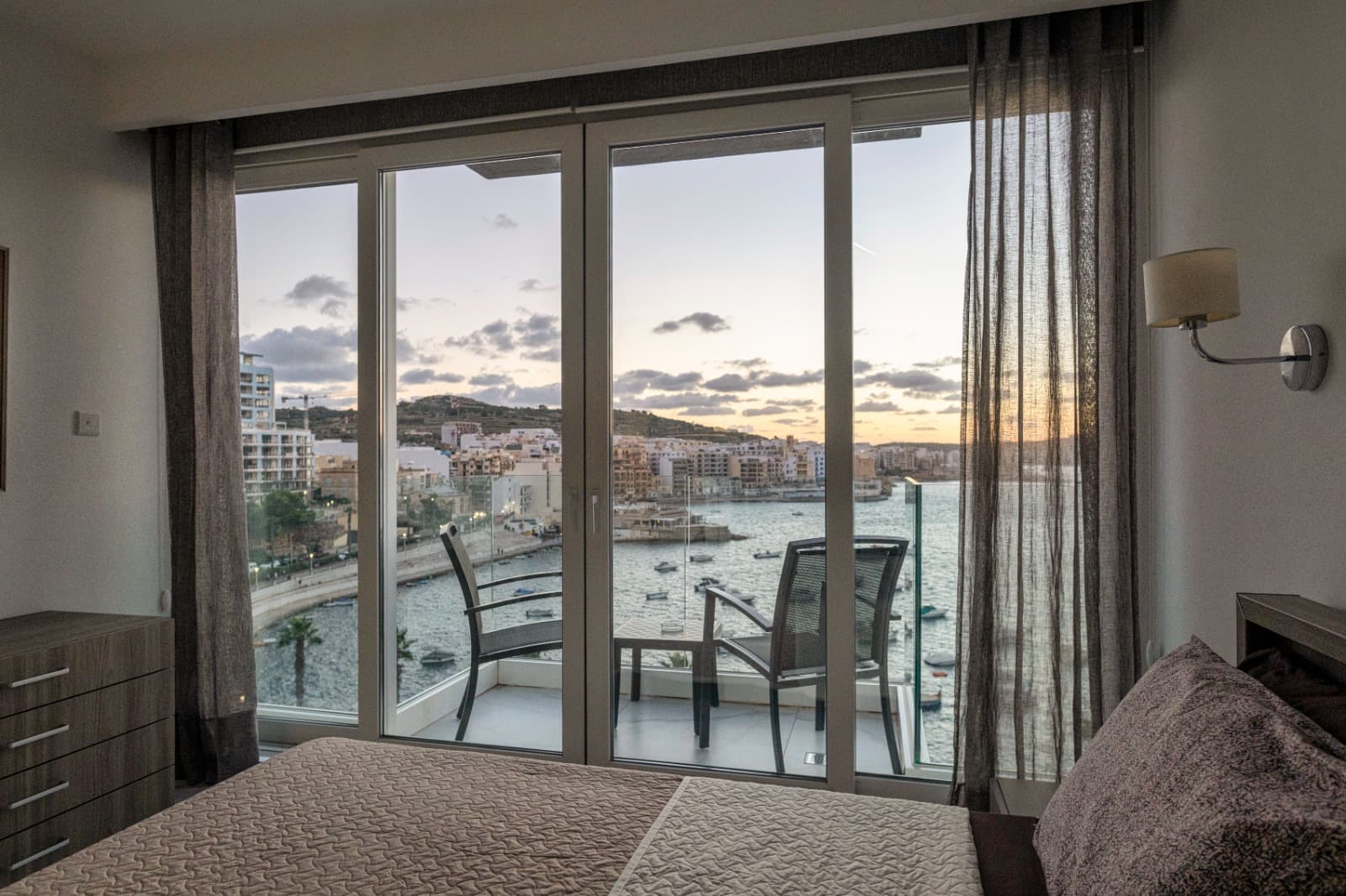 One Bedroom Seafront Duplex Penthouse in St Paul's Bay - thumbnail 14
