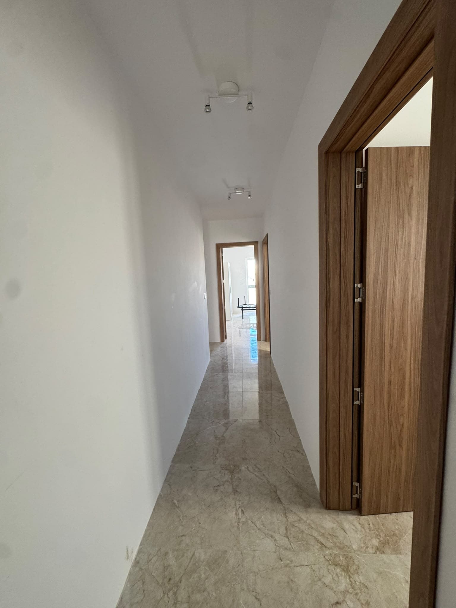 Three Bedroom Penthouse in Mosta - thumbnail 12
