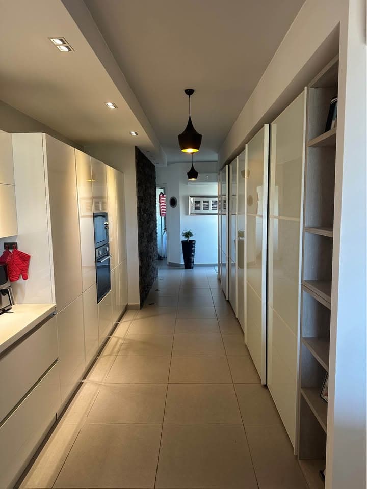 Three Bedroom Penthouse with Large Terrace in Zabbar - thumbnail 5