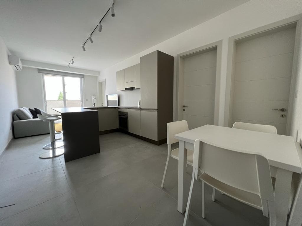 Apartment in Msida - Photo 1 of 18