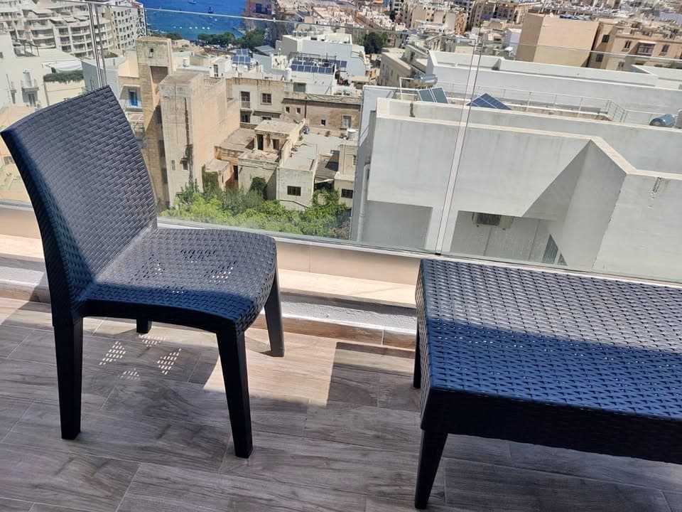 Apartment in St. Julians  - Photo 1 of 14