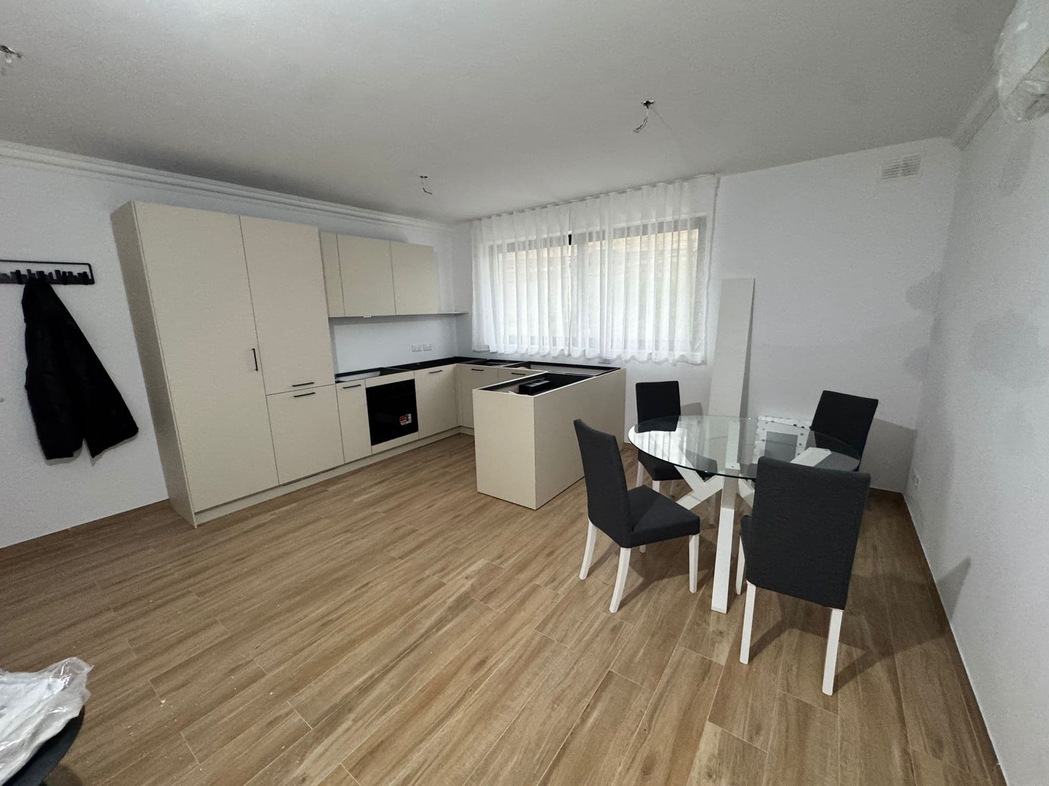 Apartment in Gzira - Image 1