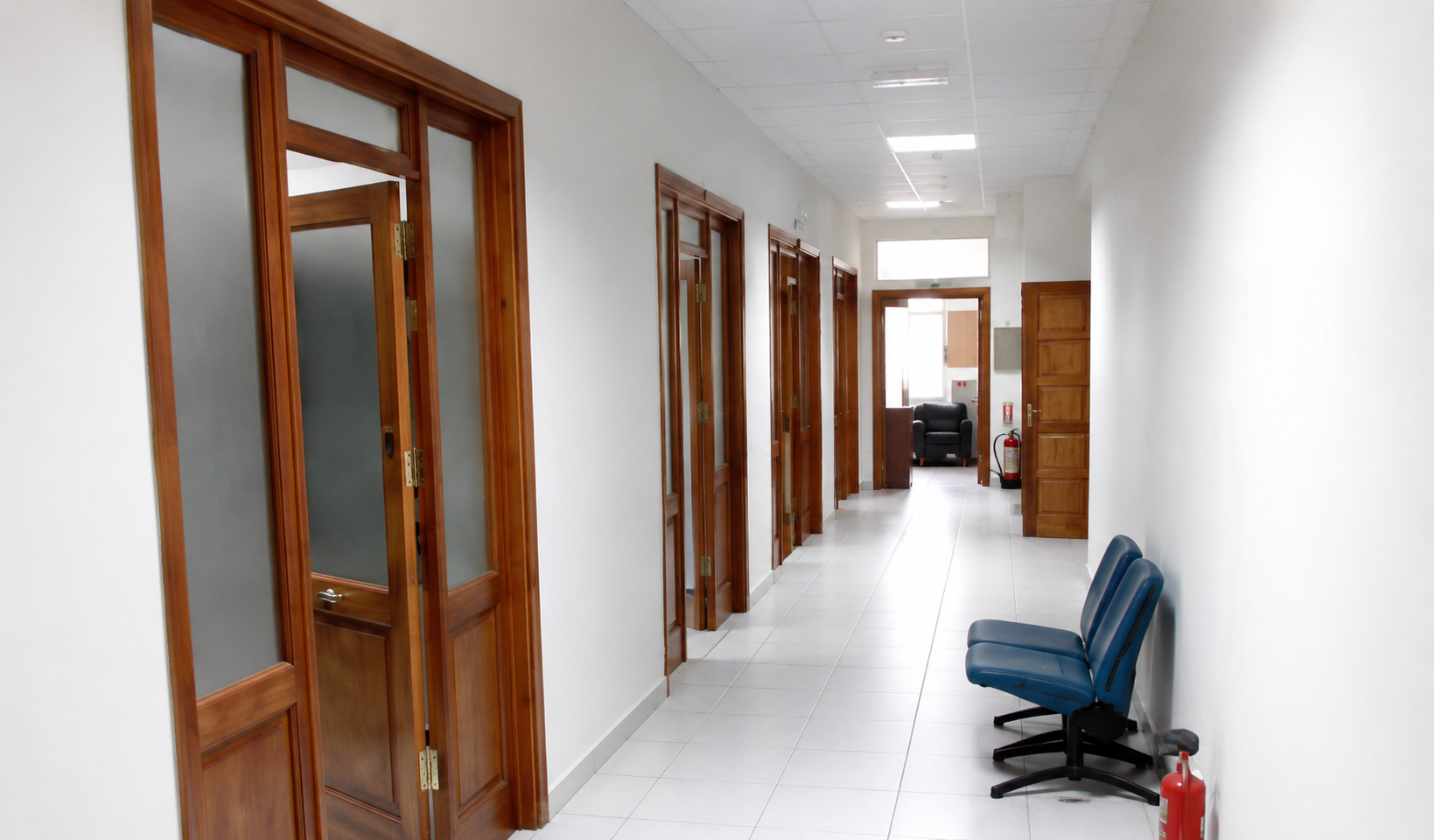Office in Qormi - Image 1