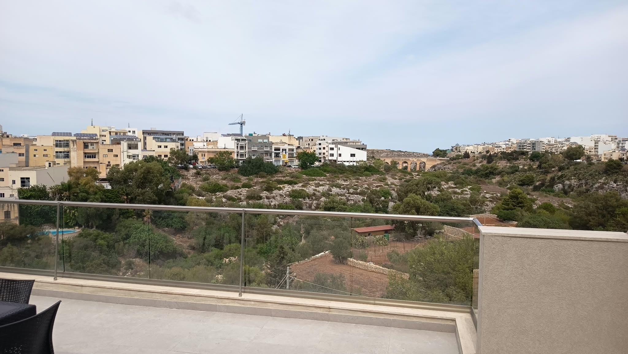 Two Bedroom Penthouse with Terraces in Mosta - Image 1