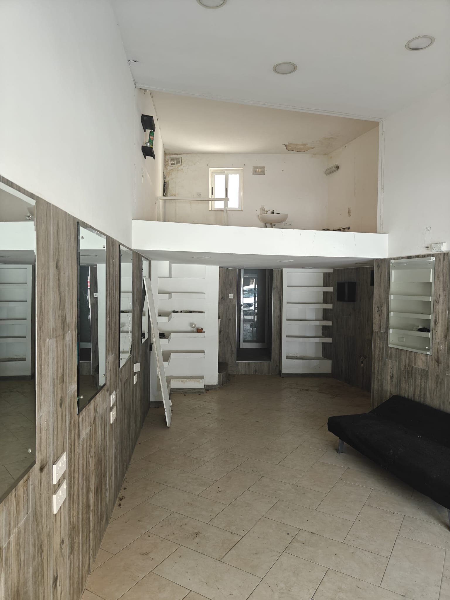 Shop in Gzira - Image 1