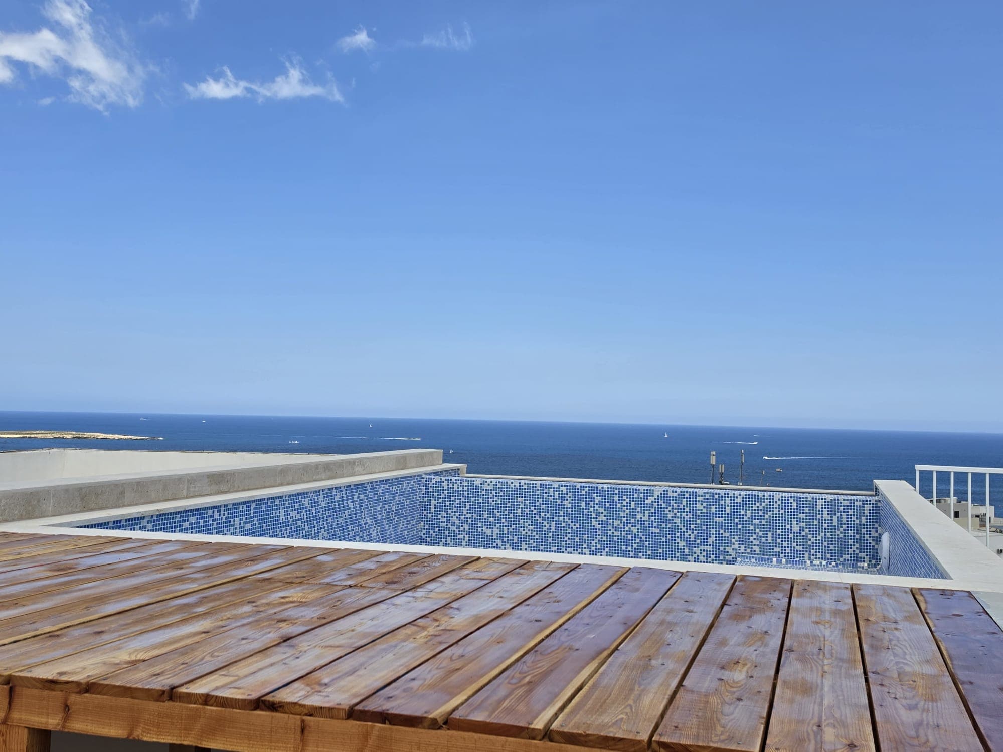 Penthouse in St Pauls Bay - Image 1