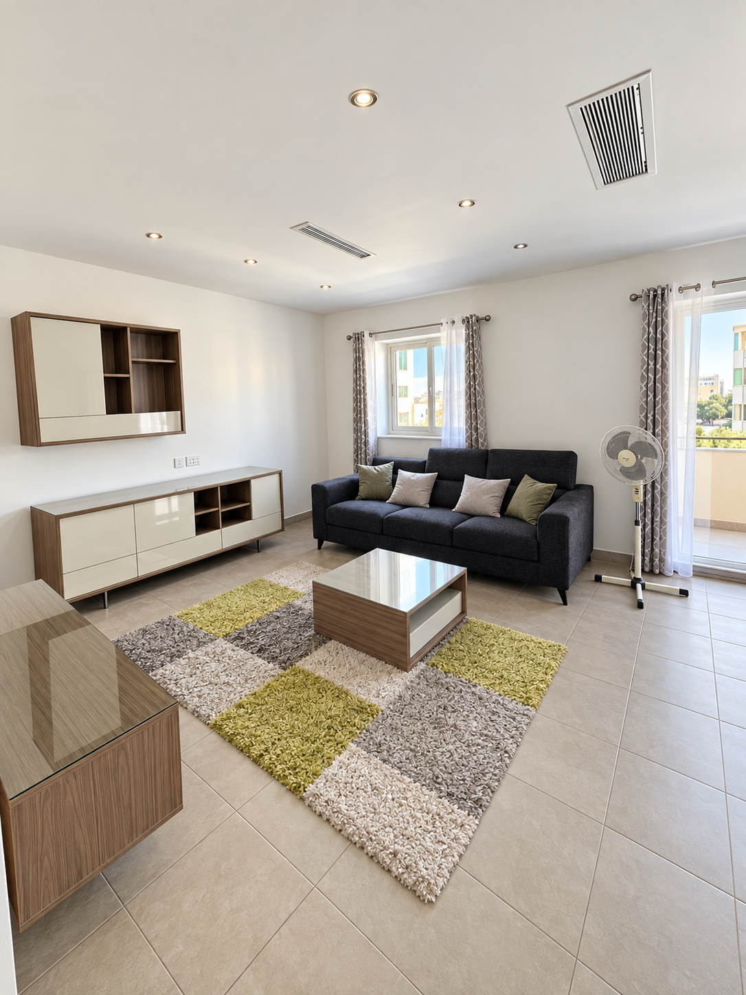 Three Double Bedroom Apartment with a Balcony in Balzan - Image 1