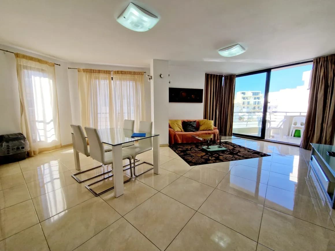 Two Bedroom Apartment with Balconies in Bugibba - Image 1