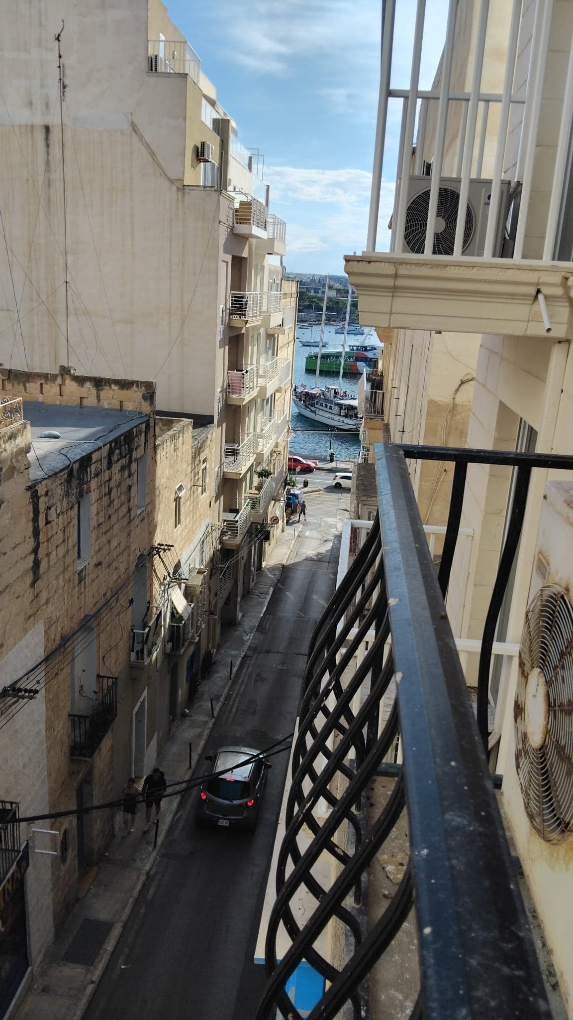 One Bedroom Furnished Apartment in Sliema - Image 1