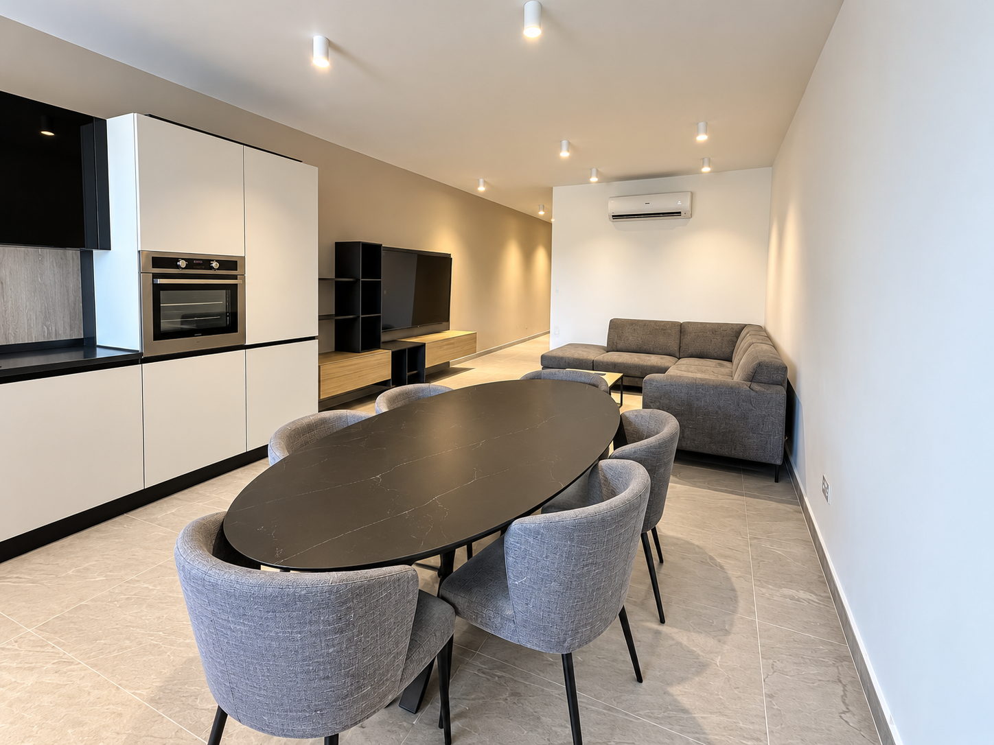 Three Bedroom Maisonette with Terrace in San Gwann - Image 1