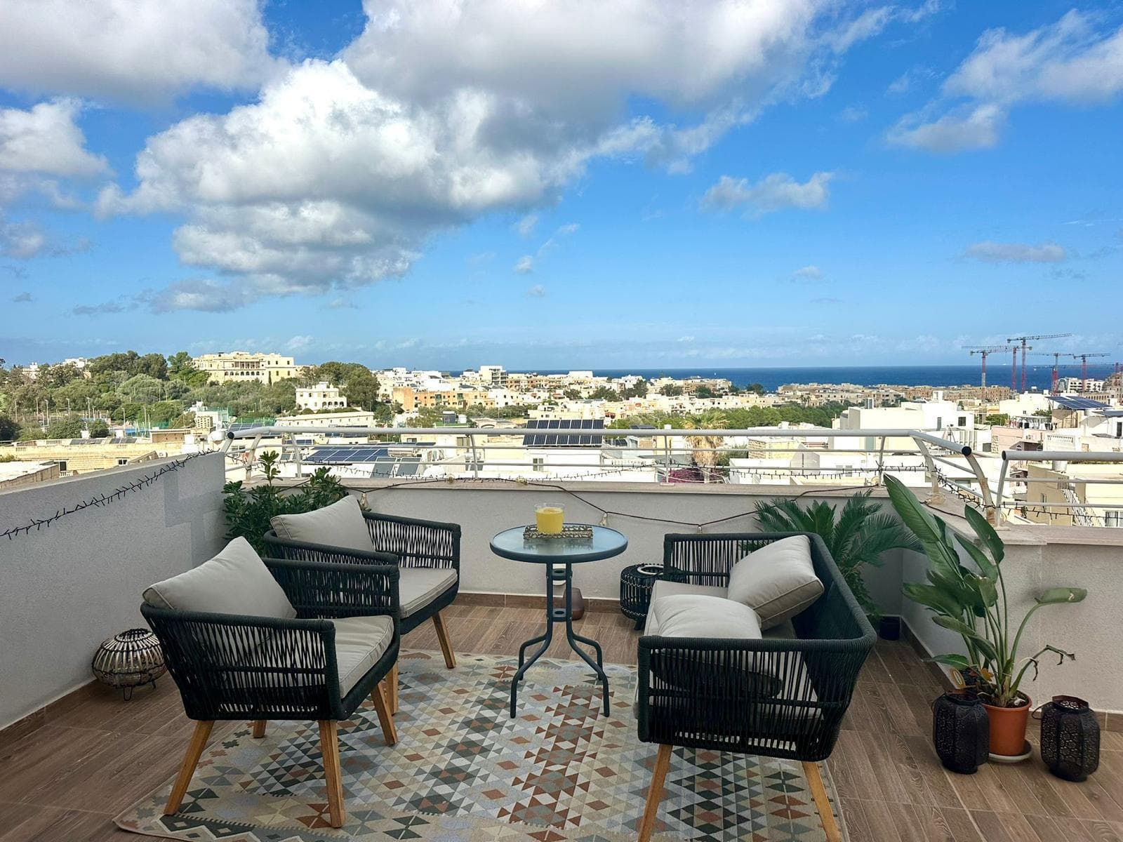 Penthouse in Swieqi - Photo 1 of 1