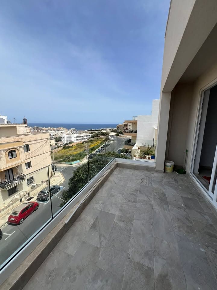 Apartment in St Julians - Photo 1 of 26