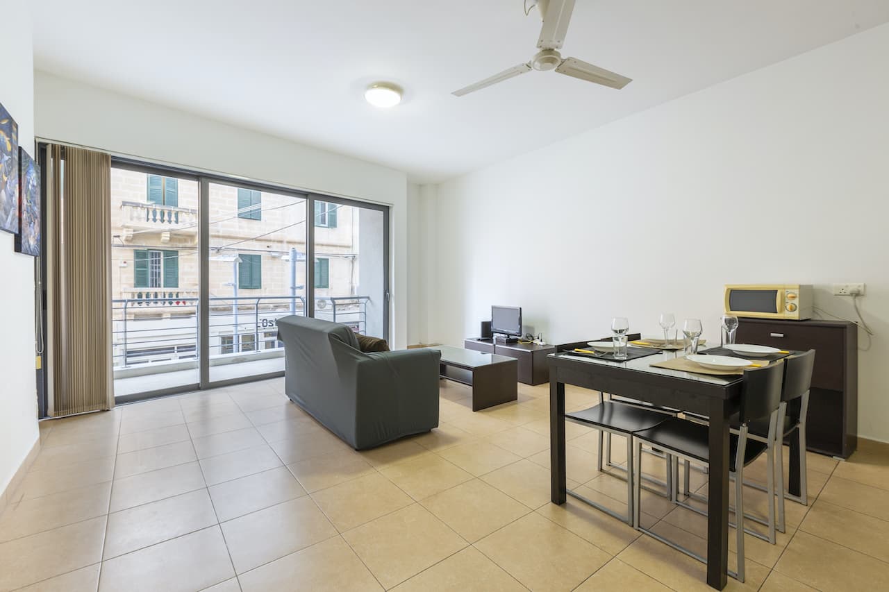 One Bedroom Apartment in St Julians - Image 1